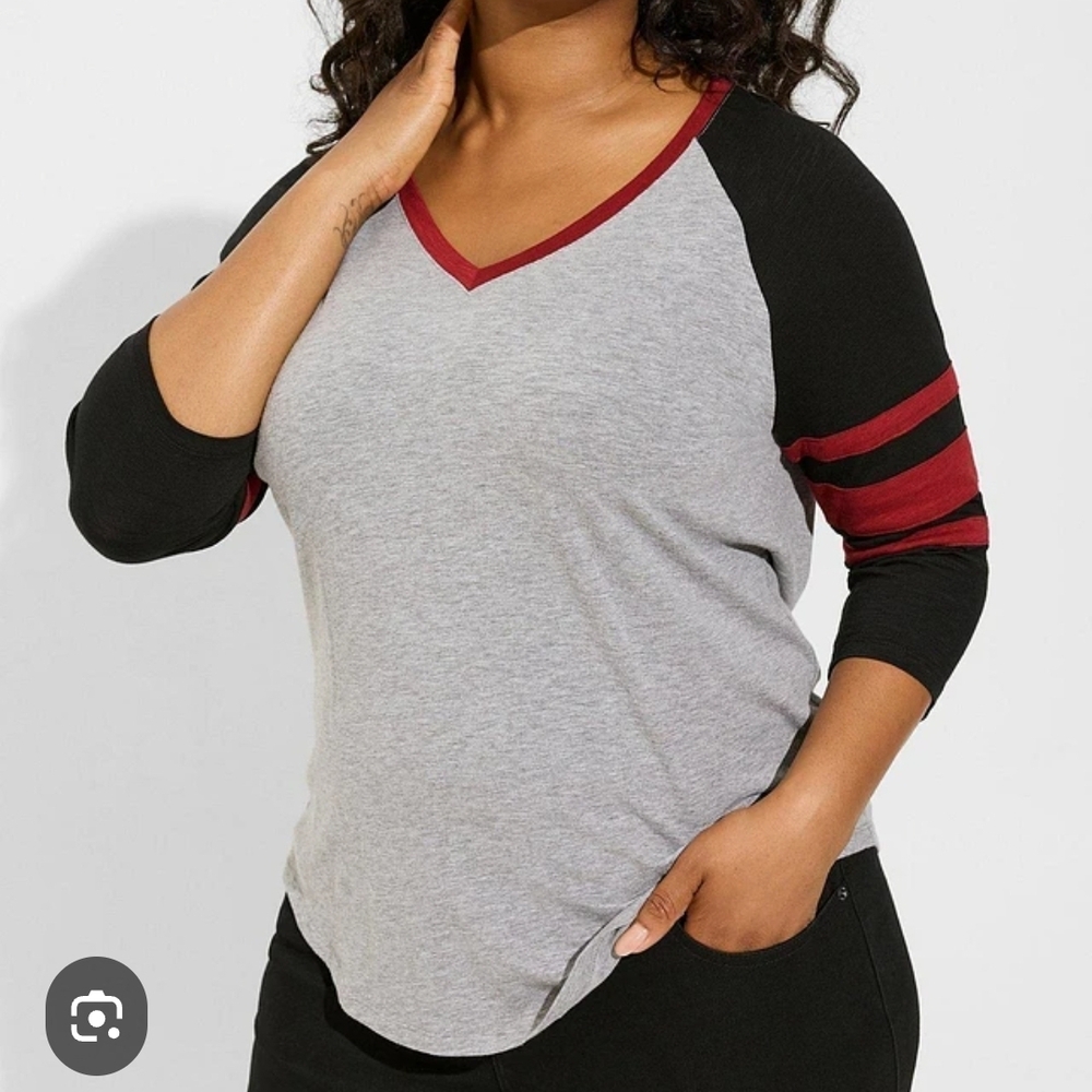 Women's Heather Gray V-Neck Raglan Top with Black & Burgundy Accents
